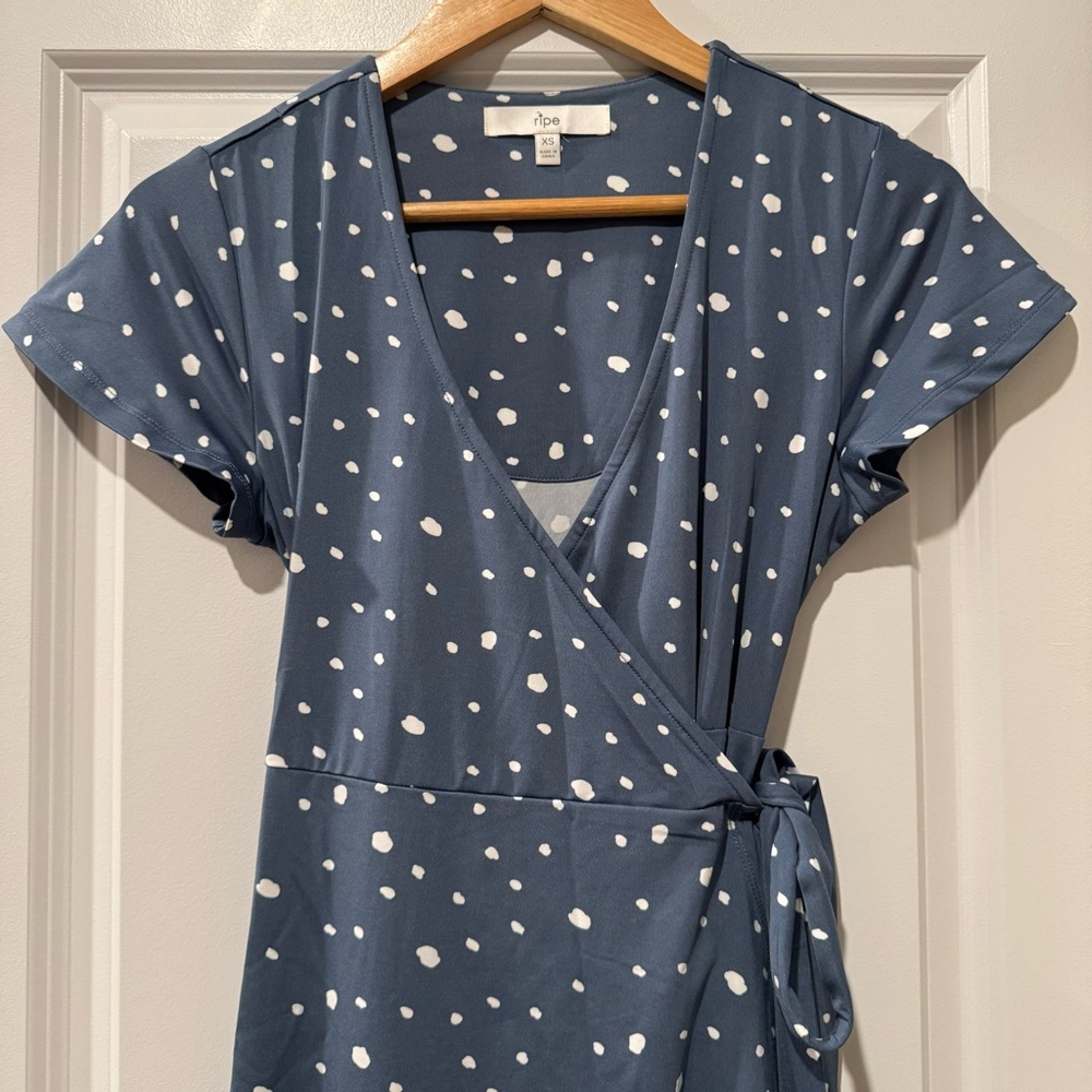 RIPE MATERNITY Liv Maternity Wrap Dress Blue XS - Picture 8 of 13